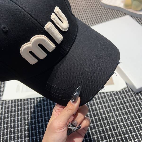 Miu Miu Hat MUH00234